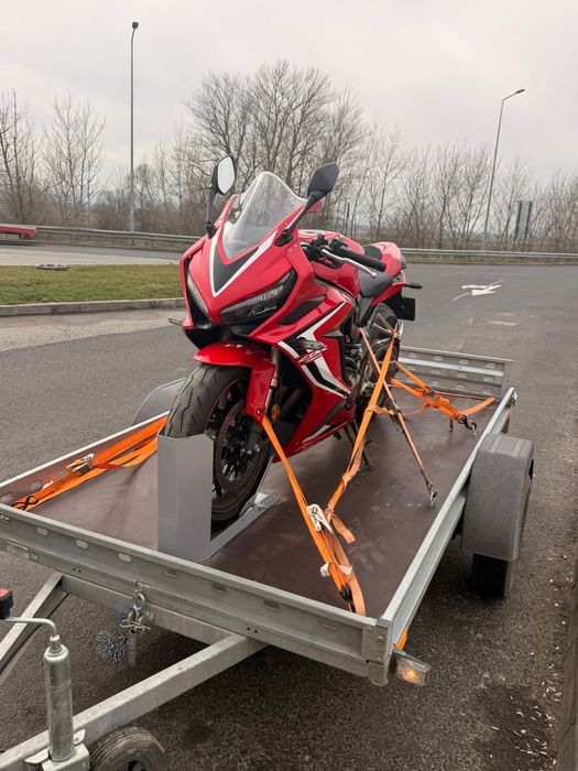 De inchiriat Platformă auto 2000kg / remorca / remorca moto / ATV