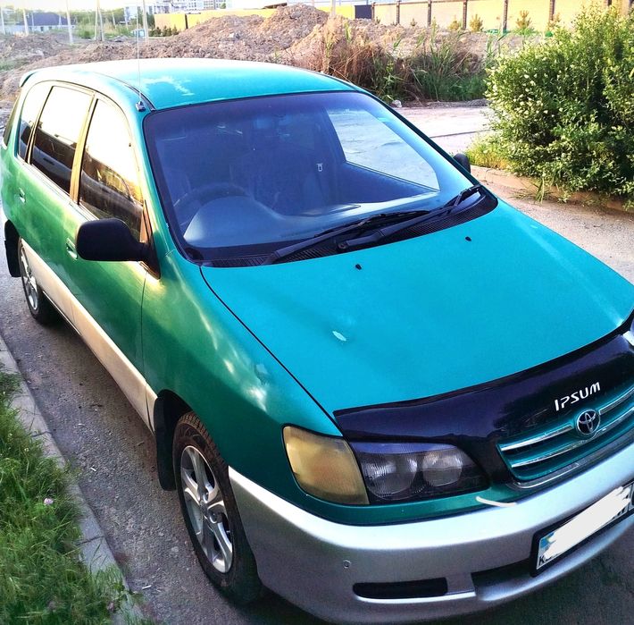 Продам Toyota Ipsum