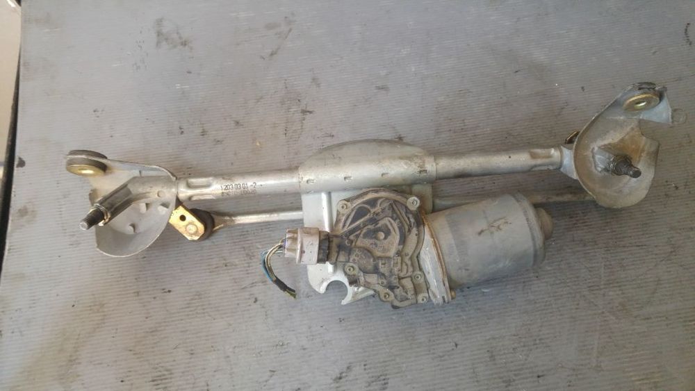 ansamblu stergatoare toyota yaris p1 85110-0d020 85010-0d020