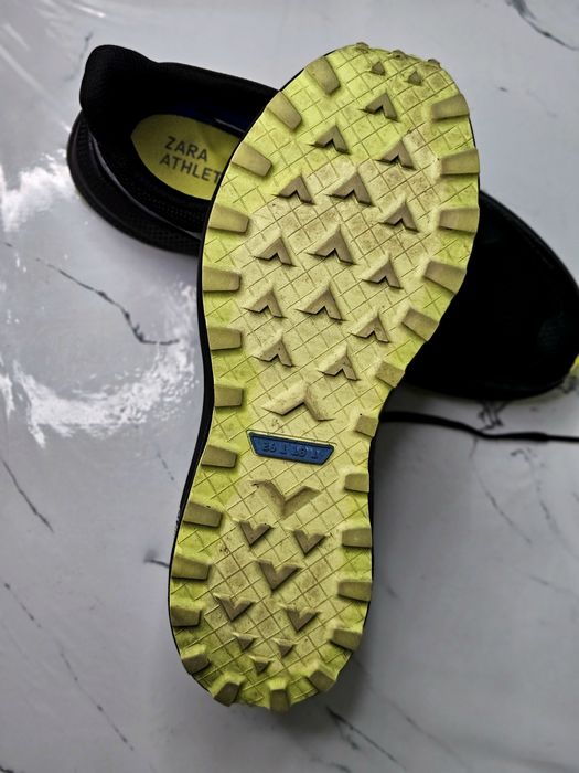 Кроссовки беговые Zara. Размер 45