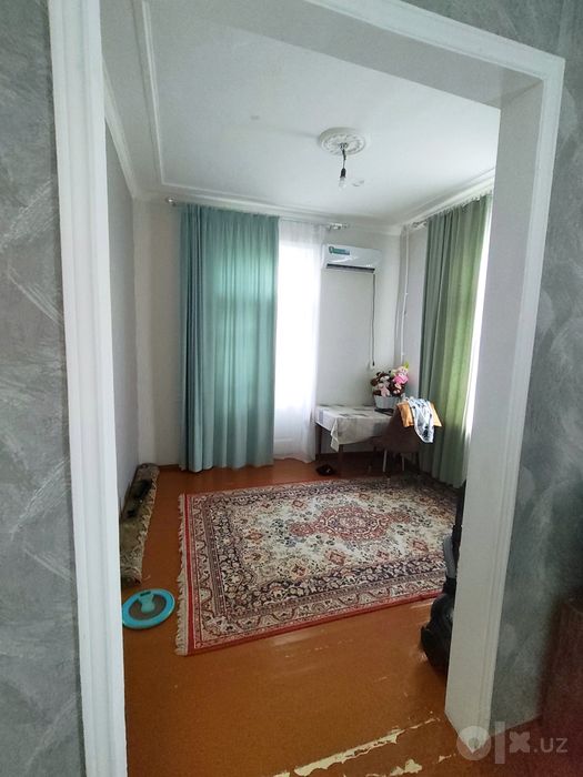 Продается 3х.кв в центре около 9 школы