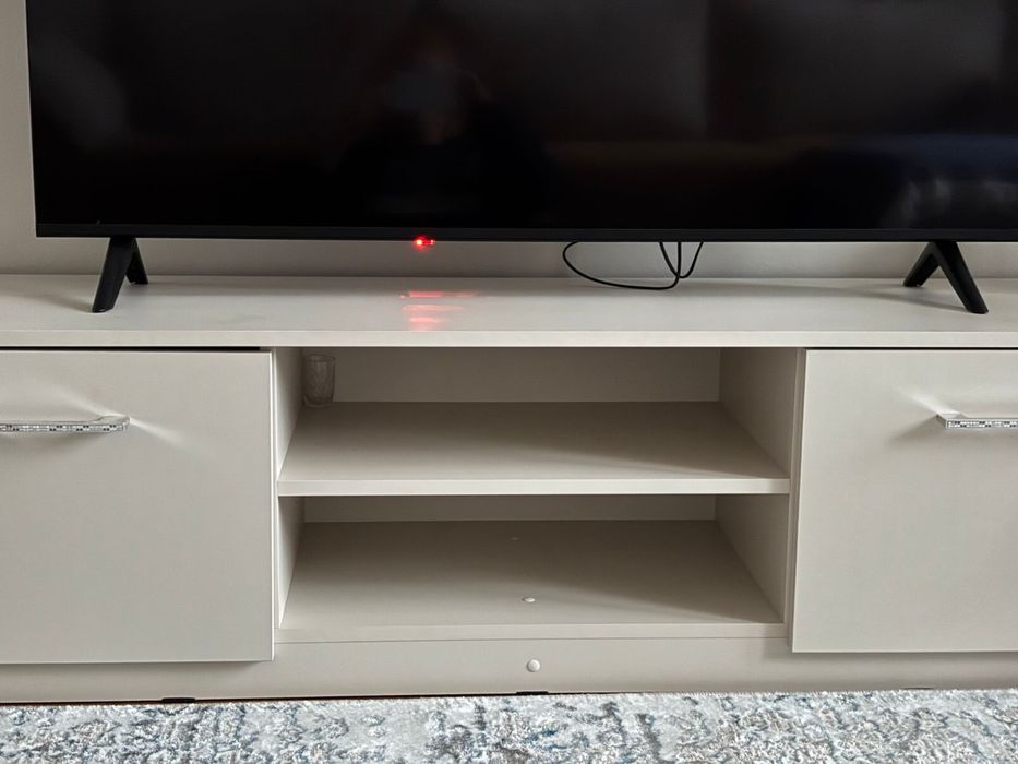 Тумба под телевизор