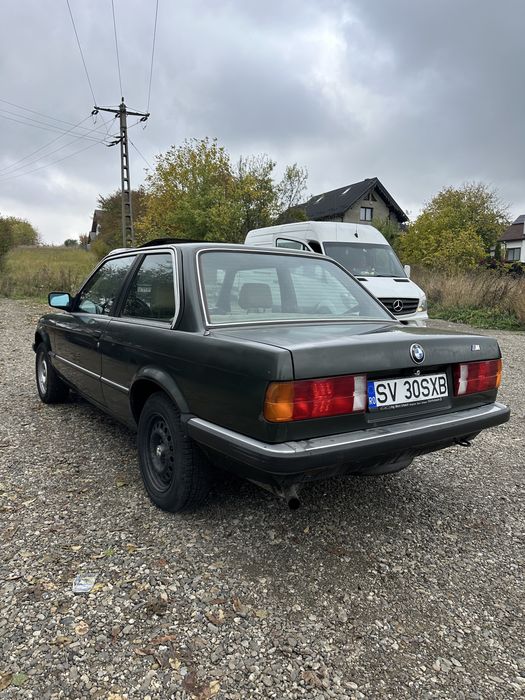 De Vanzare BMW E30 Coupe  318 i NFL  Original in stare perfecta