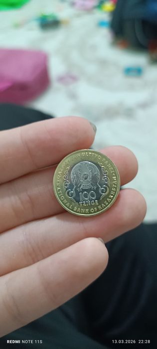 Продаётся Монета 100 тенге 30 лет