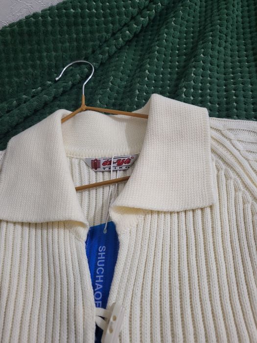 4000 тг размер 46