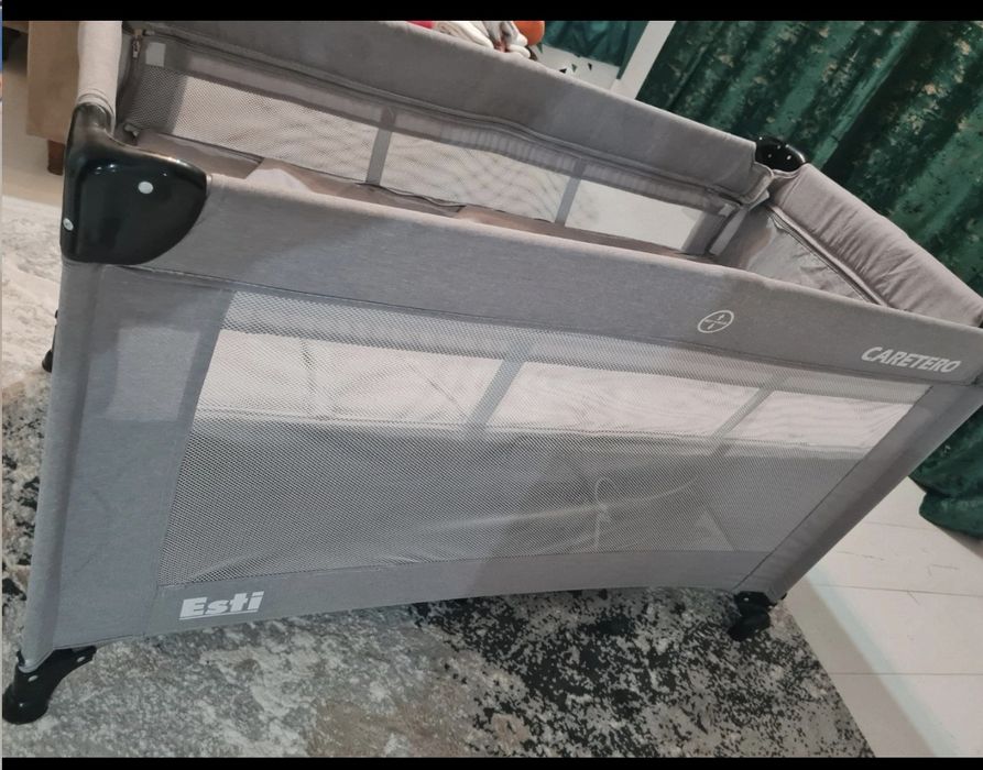 Patut Caretero co-sleeper in stare foarte buna