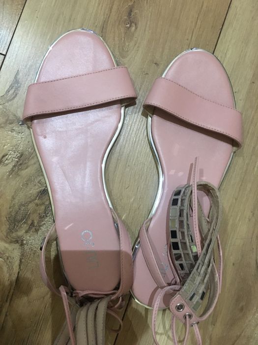 Дамски обувки за лятото