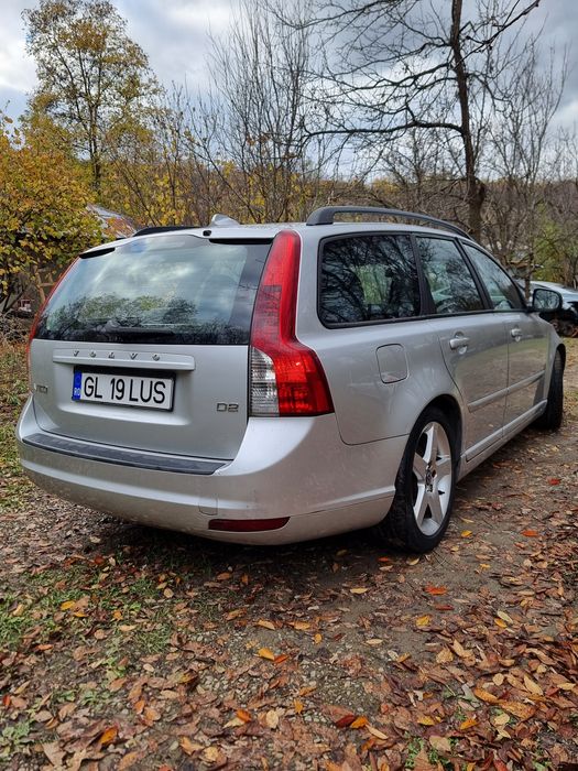 Bara spate Volvo V50