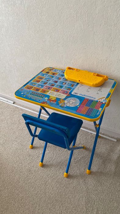 Продам детский стол