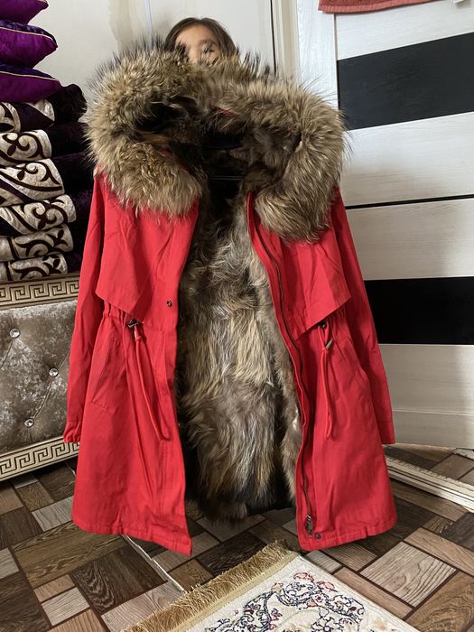 Парка 44 размер в отличном состояние