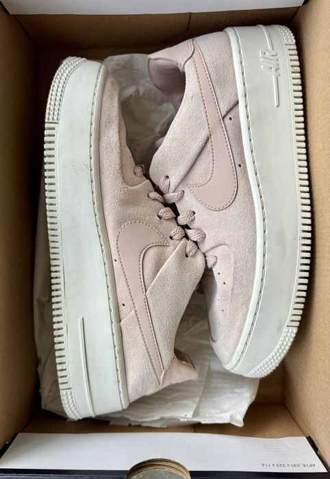 Nike Air Force 1 Sage Low