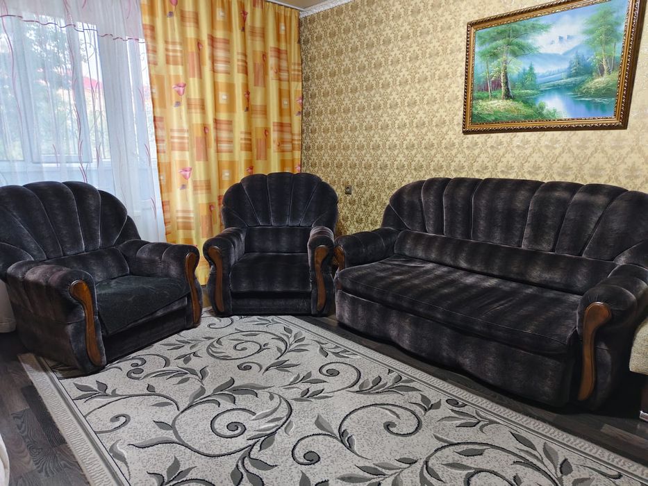 Диван + 2 кресла