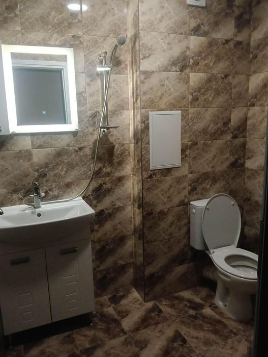 Дава се под наем Тристаен апартамент в София, Дружба 2 - 125 кв.м за 867.51 € - Снимка #9