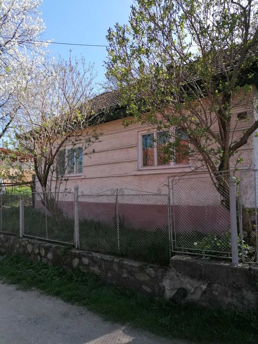 Casa vanzare Municipiul Vulcan, 2 camere - 72 mp , teren - 378 mp