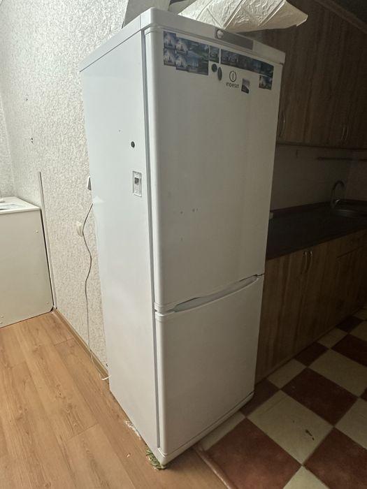 Продам спальный гарнитур