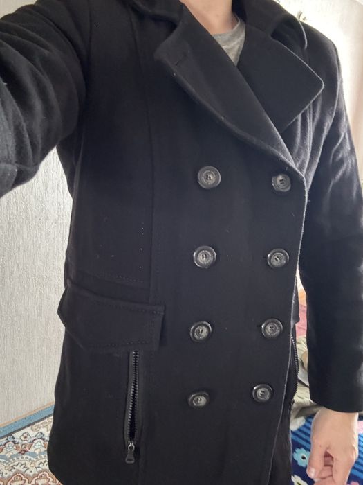 Продам муское пальто.