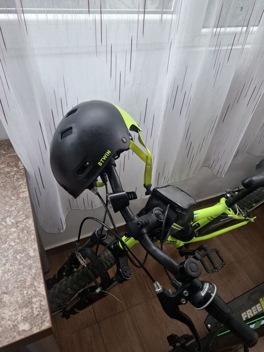 Bicicleta rockrider si trotineta electrica freewheel
