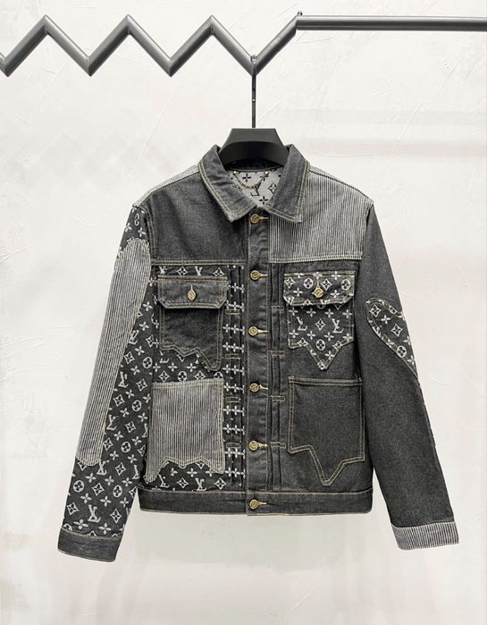 Compleu Louis Vuitton