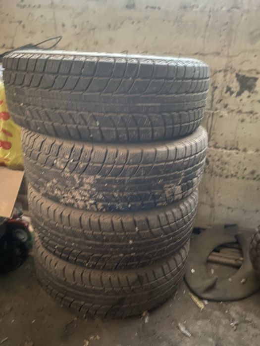 Продам шины с диском для машины 185/65 R14
