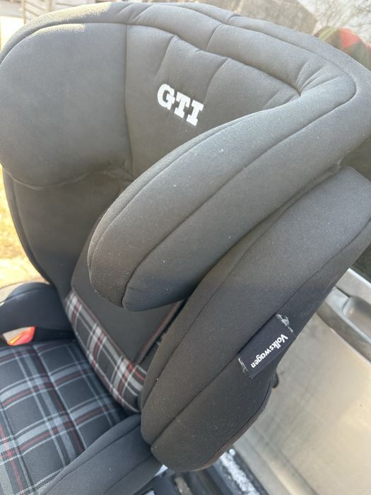 Детско столче VW GTI