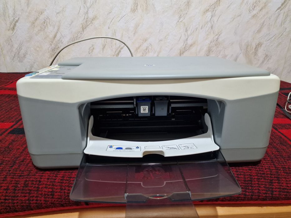 Принтер и скенер HP
