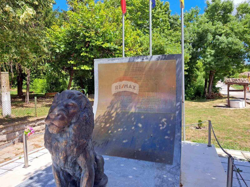 Продава се Къща в с. Зайчино ореше, Област Шумен - 270 кв.м за 148 €/кв.м - Снимка #6