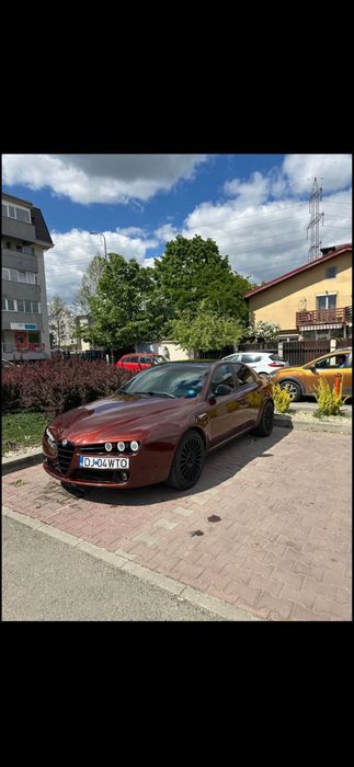 Vând Alfa Romeo 159