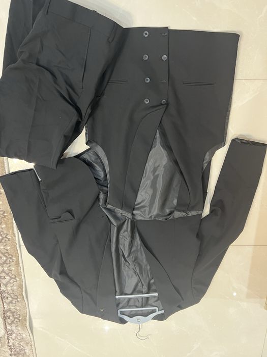 Мъжки костюми в отлично състояние