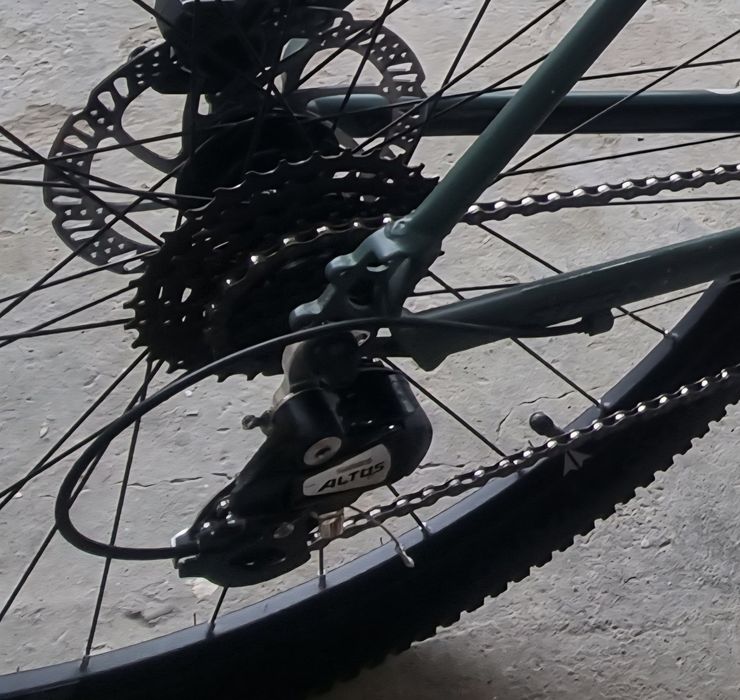 Velosaped STERN  spartivni srochni sotiladi pul zarur