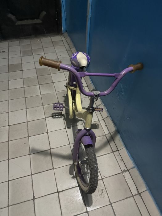 Прлдам детский велосипед