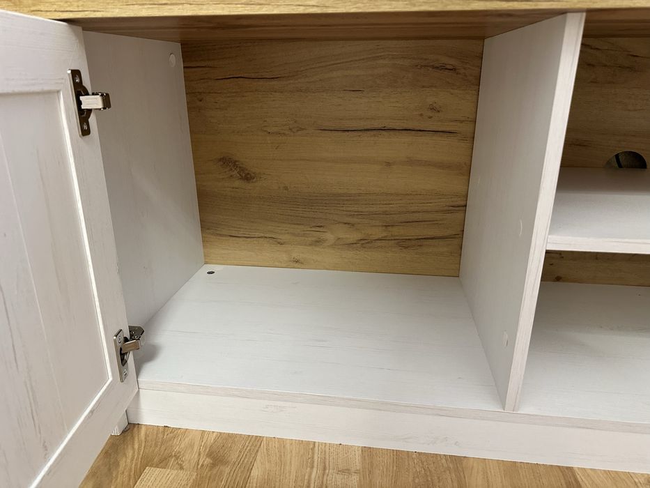Mobilier sufragerie comoda TV