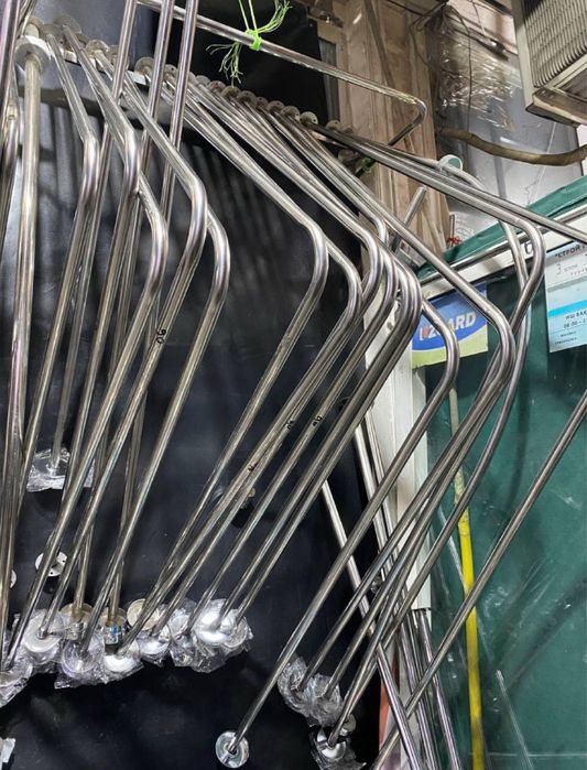 Vanna karniz. Ванна для карниз