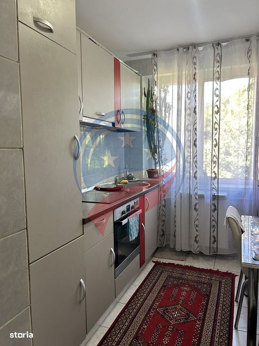 Apartament 2 camere semidecomandat | Semicentral | Etaj 3 | Mobilat și