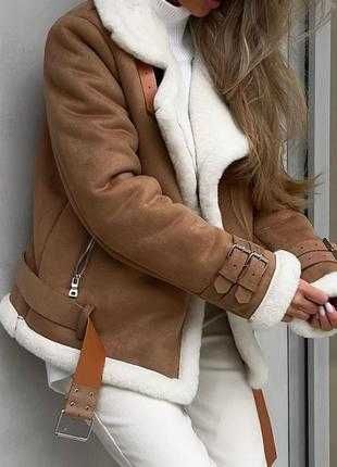 В новом состоянии одета 1 раз оригинал пакупали в бутике