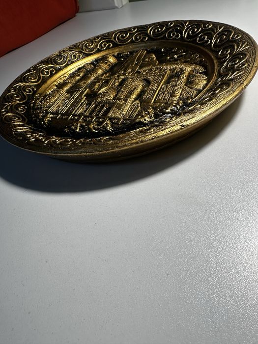 Сувенирная тарелка