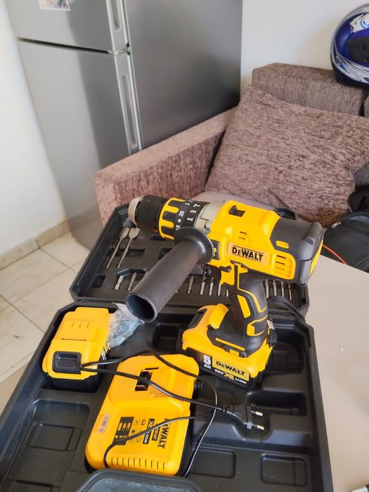 Autoritatea Dewalt pe acumulator