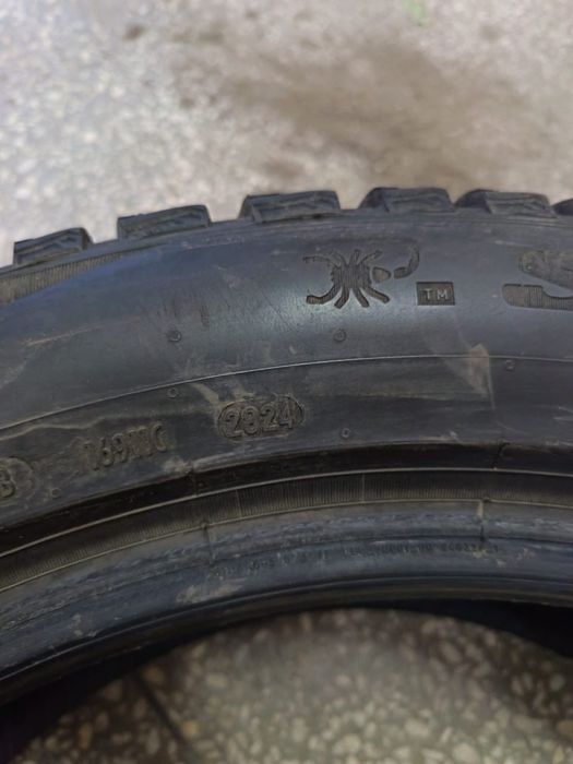 Шины зимние шипованные Pirelli Scorpion Ice Zero 2