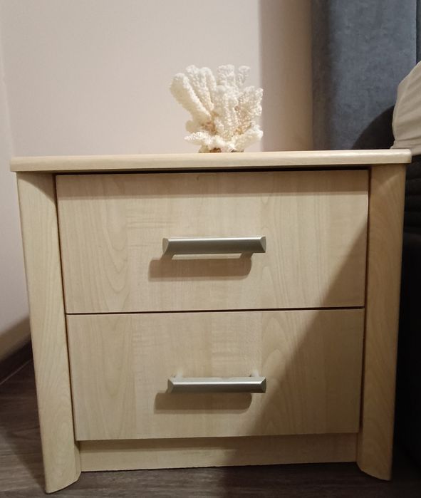 Нощни шкафчета 2 бр. Запазени