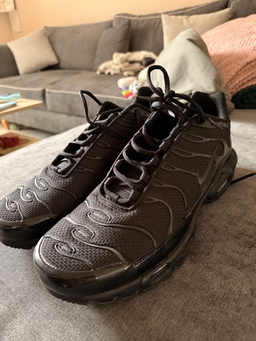 Nike Air Max Plus Triple Black