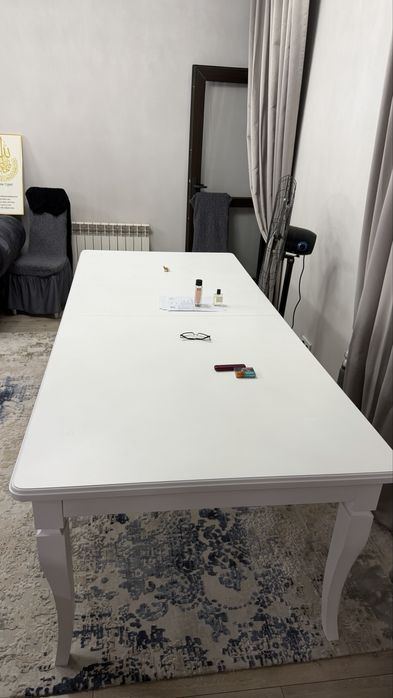 Продам стол срочно