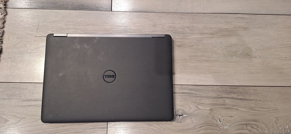 Dell Latitude E7270-i5 6300u/8гб/256гб м.2/Подсветка