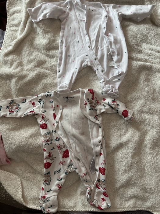 Salopete si pantaloni bebe 50-56-62