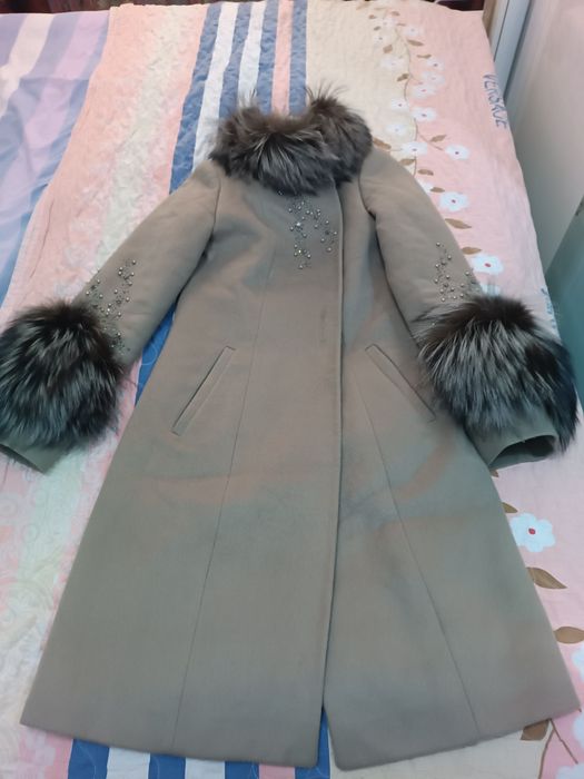 Продается Турецкий пальто. Mo'ynali palto sotiladi