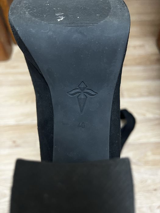 Продам туфли. Б/у.