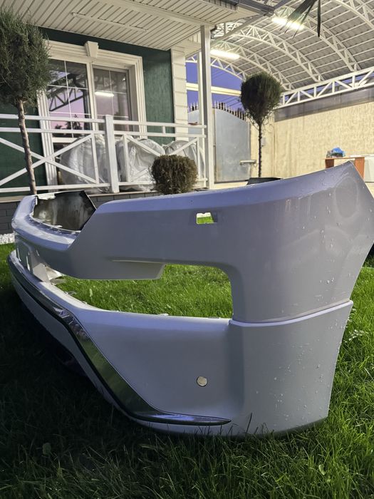 Бампер оригинал на Land cruiser 200