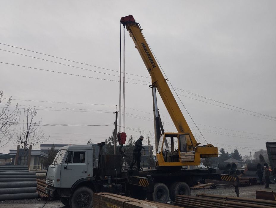 Авто кран 1999 йил