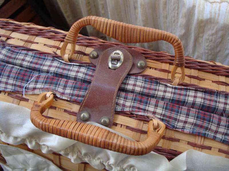 Куфар за свадби внос от кипър