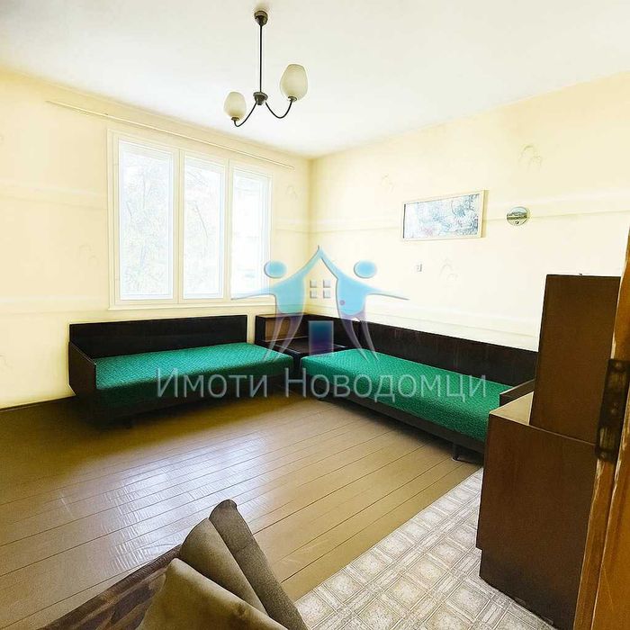 Продава се Четиристаен апартамент в Шумен, Пазара - 115 кв.м за 1197 €/кв.м - Снимка #3