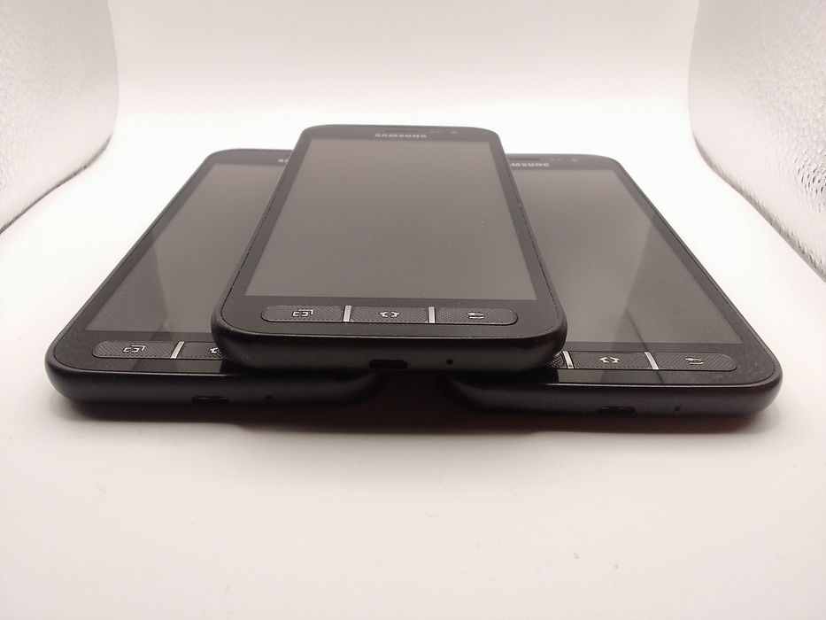 Samsung Galaxy Cover 4 -telefon Nou