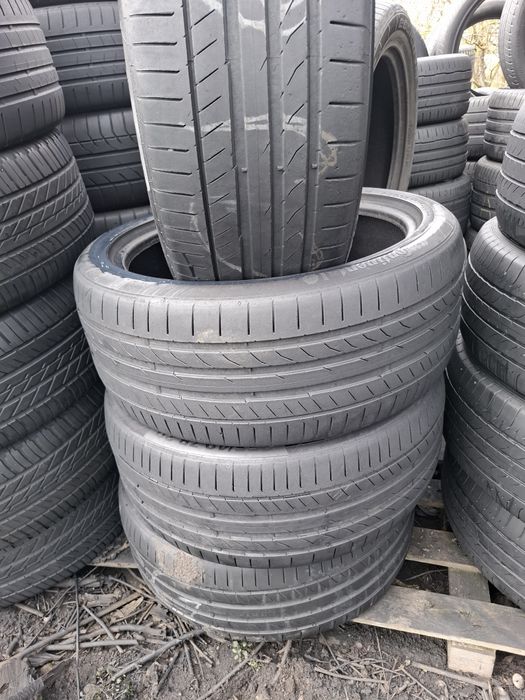 Vand 1 sau 2 sau 4 anvelope 255 40 20 continental de vara  dot 2022